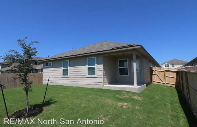 8750 Fischer Falls Gallery 3