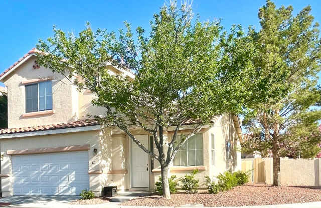 Beautiful 3 Bedroom Home in Silverado Ranch/Community Pool photos photos