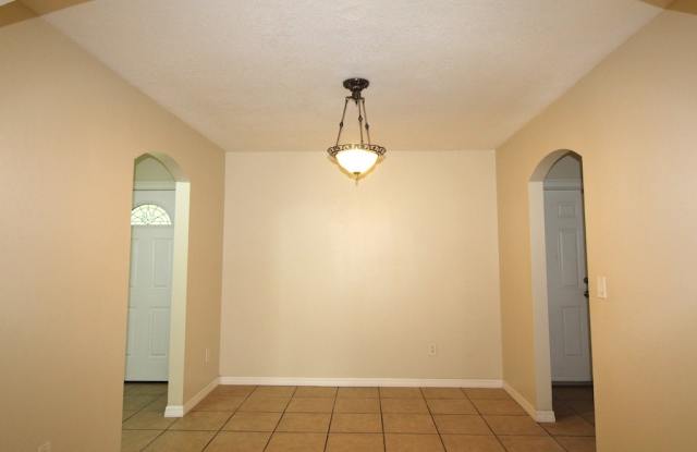 4812 Country Hills Dr Gallery 4
