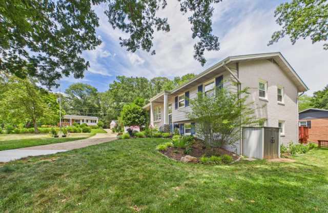 9201 CHERRYTREE Drive Gallery 3