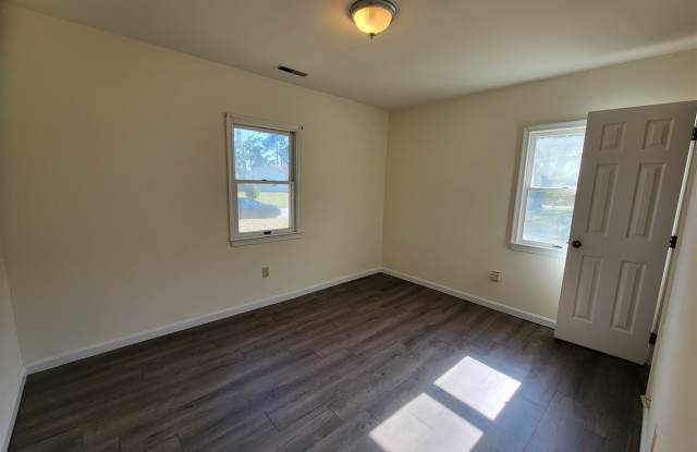 1196 Janes Road Gallery 2