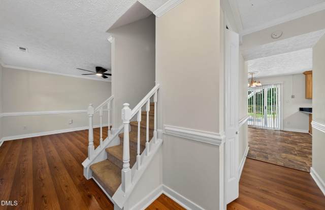 105 Trinity Woods Drive Gallery 4