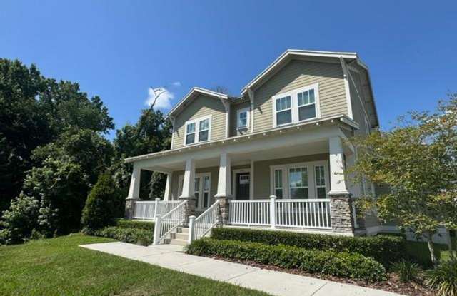 5 bedroom 3 bathroom single family Waterfront home in Island Village of Celebration photos photos
