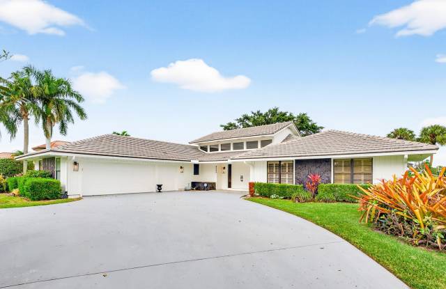 6599 Eastpointe Pines Street photos photos