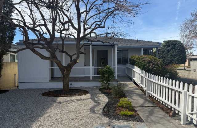 Home in Gardena photos photos