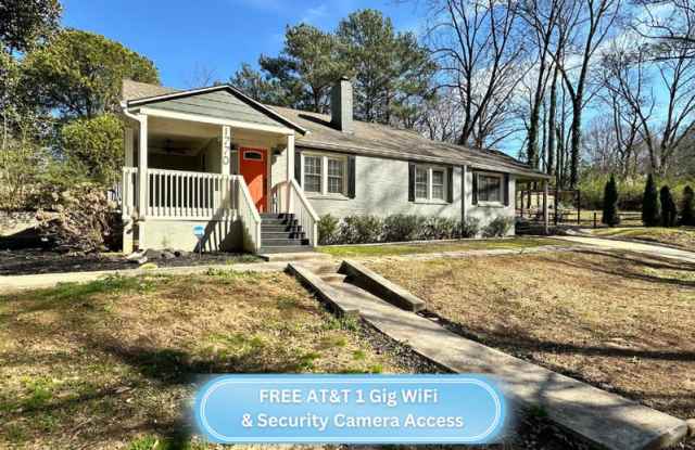 1770 Springview Rd NW photos photos