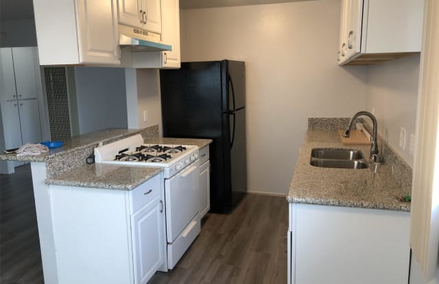 14419 Tiara Street, Van Nuys, CA 91388 - 3 Gallery 3