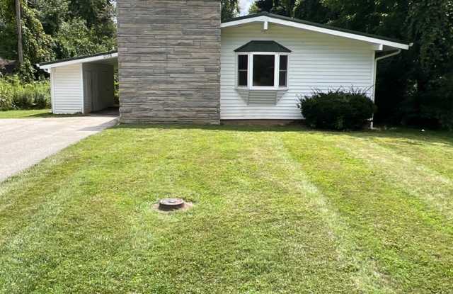 3 Bedroom Avail August for 2026; Monthly Rent $1825 photos photos