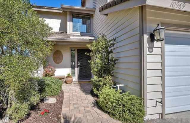 10969 Matinal Circle Gallery 2
