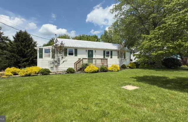 22310 CLARKSBURG ROAD photos photos
