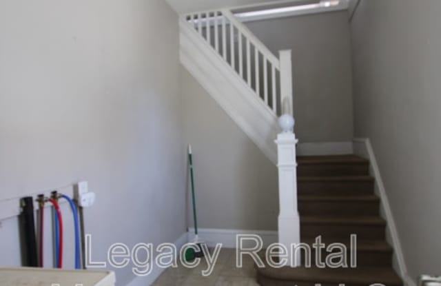 402 Washington Street - 2 Gallery 2