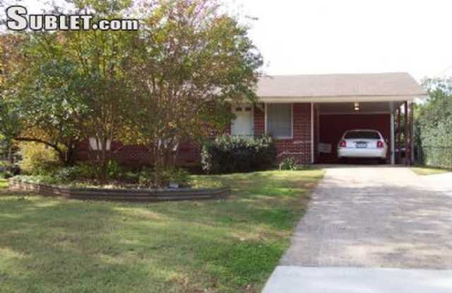 315 Fayetteville Road - 315 Fayetteville Road, Jonesboro, GA 30236