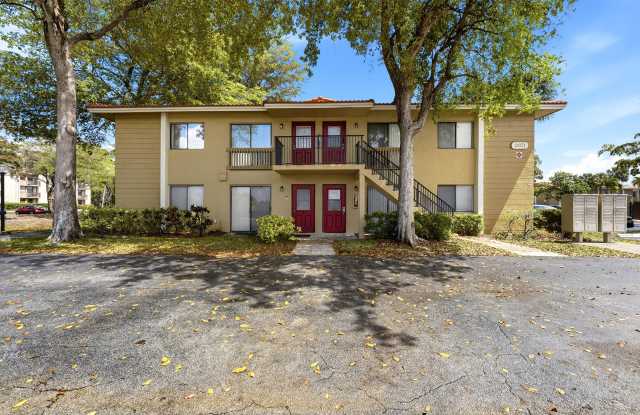 2671 Riverside Drive unit: 1 photos photos