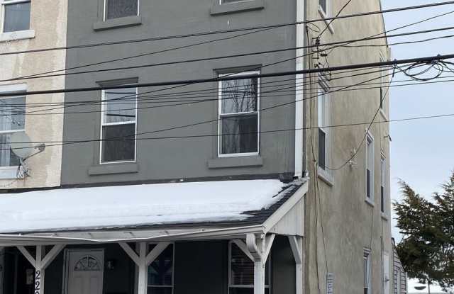 220 PEARL Street photos photos