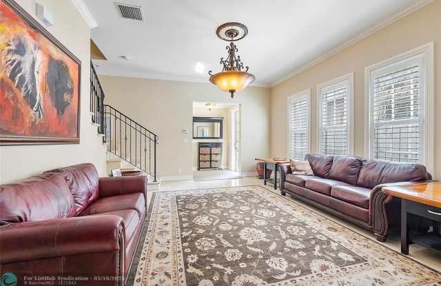 423 SW 16th St photos photos