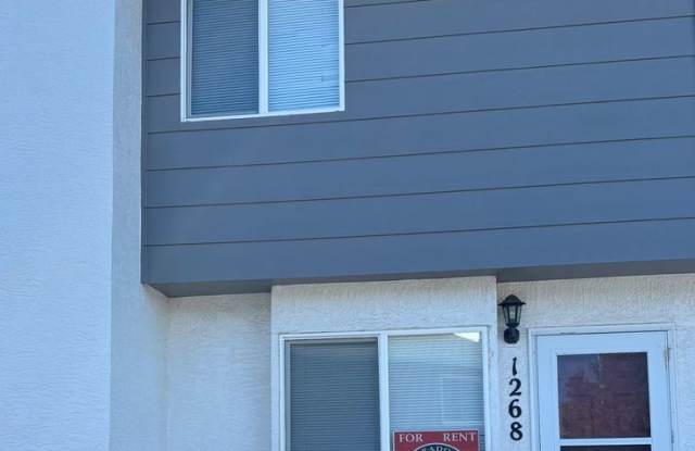 Cute  Cozy Townhome for rent!!! photos photos