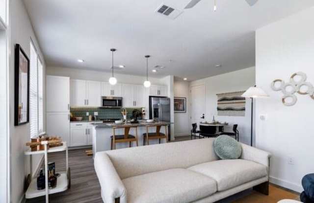 5932 Westminster Dr Gallery 3