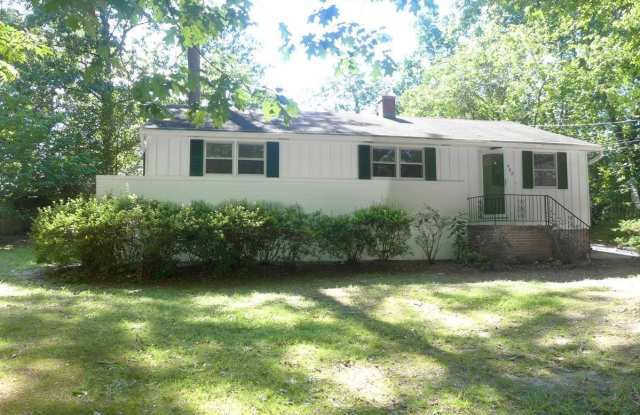 408 Hickory Drive unit: Main - 408 Hickory Drive, Chapel Hill, NC 27517