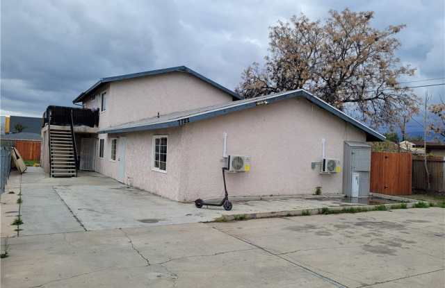 7722 Lankershim Avenue Gallery 2
