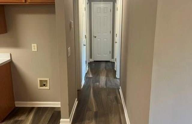 6450 Old Still Trail Gallery 3