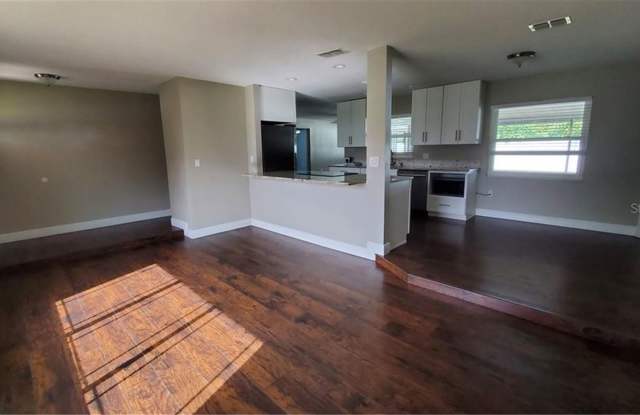 Winter Park Home For Rent Gallery 4