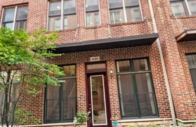 430 LEWIS Court Gallery 2