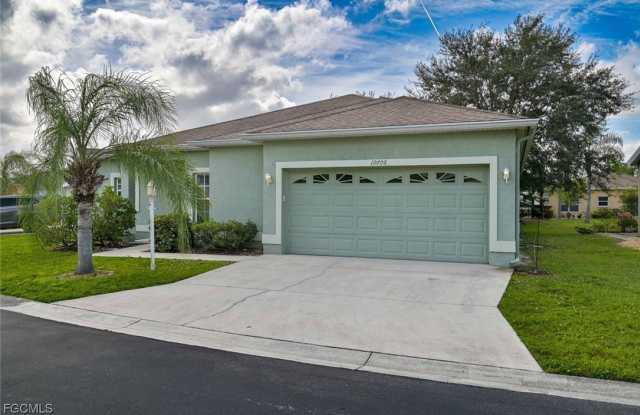 10706 Pearl Bay Circle - 10706 Pearl Bay Circle, Estero, FL 33928