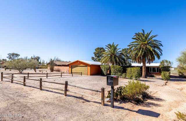 821 N Corinth Avenue photos photos