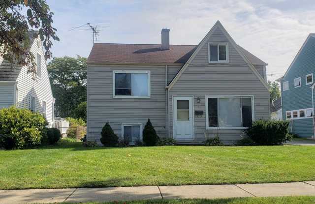 961 S Spring Road - 961 Spring Road, Elmhurst, IL 60126