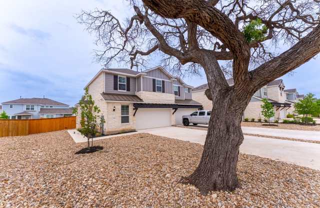 Stunning 4-Bedroom Home with 2 Living Areas & Flexible Layout in Leander! Gallery 3