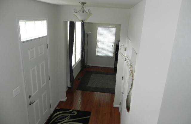 3424 LINDEN GROVE DR Gallery 2
