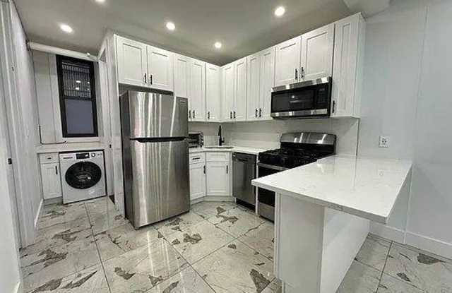 662 West 184th Street photos photos