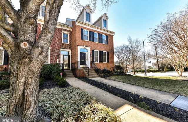 4490 RESERVOIR ROAD NW Gallery 2