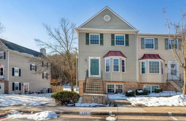 16282 Taconic Circle - 1 Gallery 1