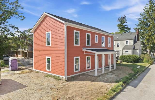 527 N Prow Avenue Gallery 4