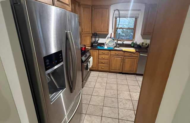 13 Oak Glen Ct Gallery 2