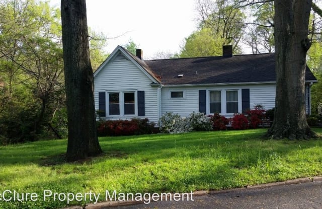 212 W 6th AVE - 212 West 6th Avenue, Gastonia, NC 28052