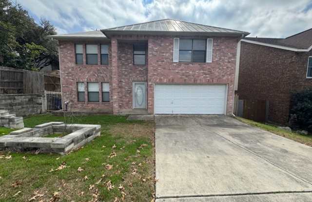 Texas Size Home!! Featuring over 3200 sq ft Gallery 3