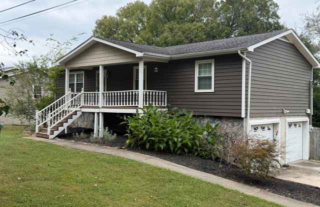 1/2 OFF YOUR 1st MONTH'S RENT Gallery 3