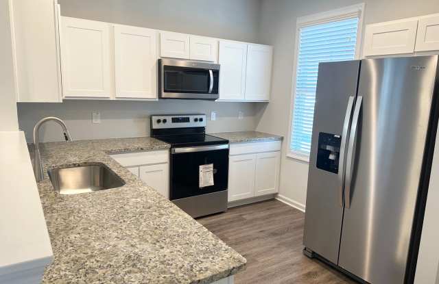 2 Bedroom Townhome in Smithfield! photos photos