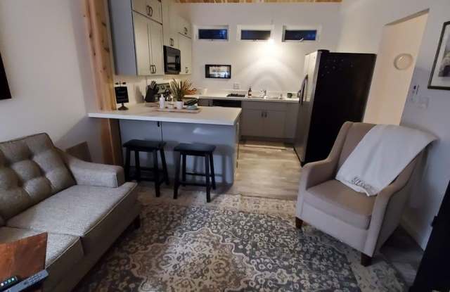 Fully Furnished 1 Bedroom ADU for Rent in Everson photos photos