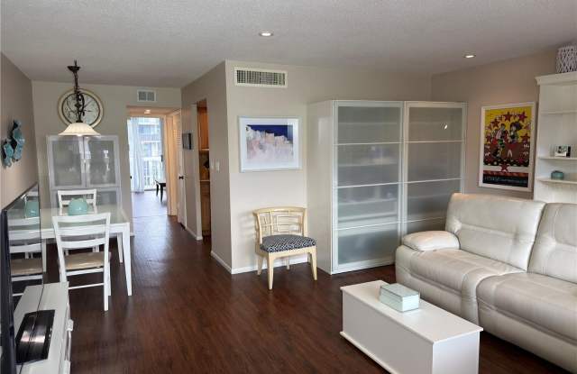 2650 PEARCE Drive Gallery 2