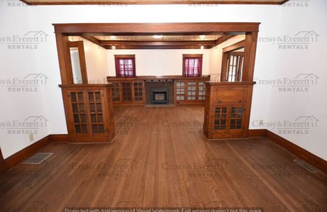 2605 East Mishawaka Avenue - 2605 Mishawaka Ave, South Bend, IN 46615