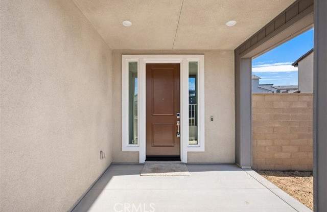 125 Seep Gallery 4