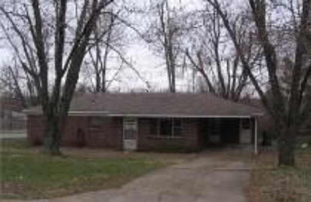 2301 Cottonwood PL - 2301 Cottonwood Place, Springdale, AR 72762 2301 Cottonwood PL - 2301 Cottonwood Place, Springdale, AR 72762