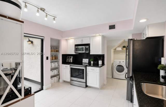 7758 La Mirada Dr Gallery 2