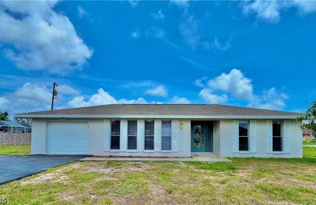 7346 Captiva Boulevard photos photos