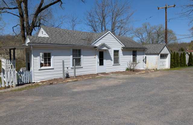 900 Cherry Alley photos photos