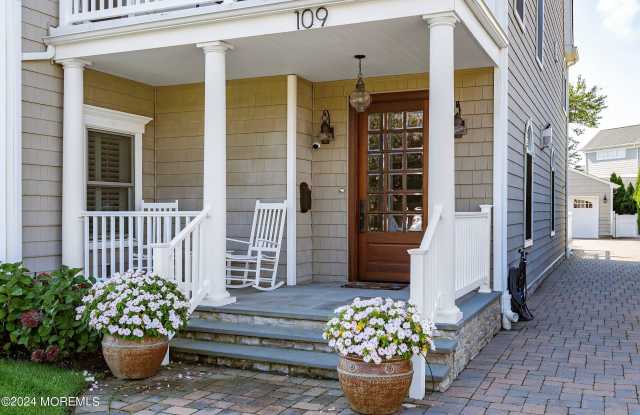 109 Salem Avenue photos photos