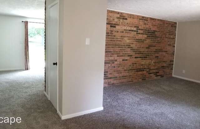 5832 N. Teresa Drive Gallery 4